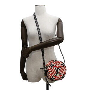 Louis Vuitton Monogram Giant Bag LV Crafty Boite Chapeau Souple